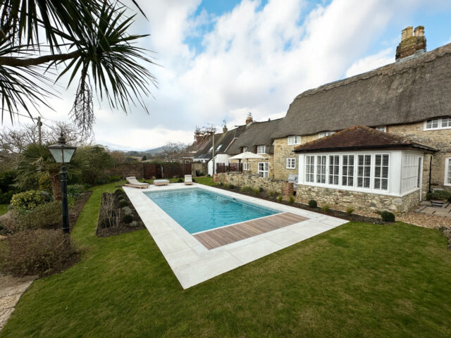 8x4m Pool Installation